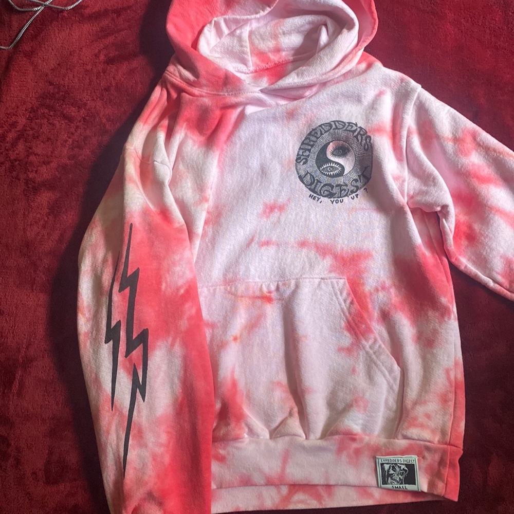 Shredders digest 1/4 hoodie
